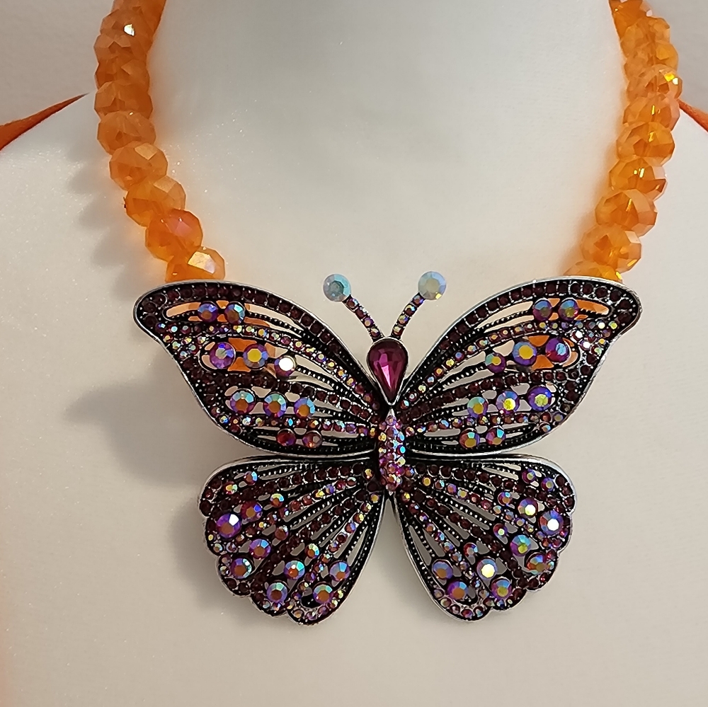 Necklace Butterfly ...new...